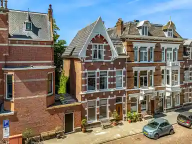 221m2 house zu vermieten für 4950€/Monat in Banstraat 25, The Hague