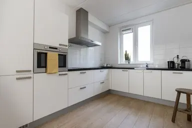 house de 120m2 à louer pour 1305€/mois à Cevennenstraat 43, Tilburg