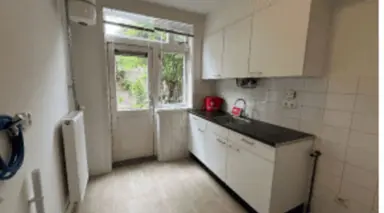 54m2 house to rent for 740.78€/month in Schoffelstraat 16-H, Amsterdam