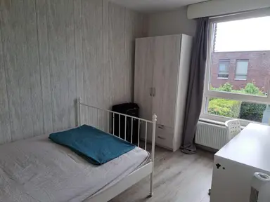 25m2 room to rent for 1000€/month in Andrej Sacharowstraat 5, The Hague