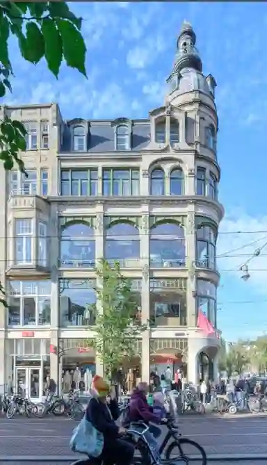 50m2 apartment to rent for 2055.71€/month in Koningsplein 10, Amsterdam