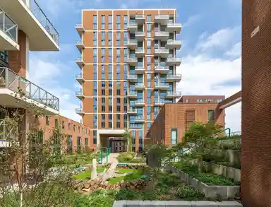155m2 apartment to rent for 2640€/month in Hanoistraat 181, Rotterdam