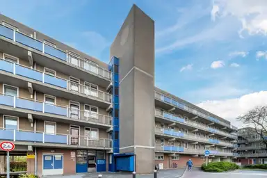 apartment di 72m2 in affitto a 1045€/mese a Herenweg 2402, Alphen aan den Rijn