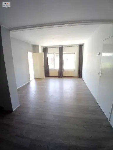 77m2 house to rent for 200€/month in Damiaanstraat, Heerlen