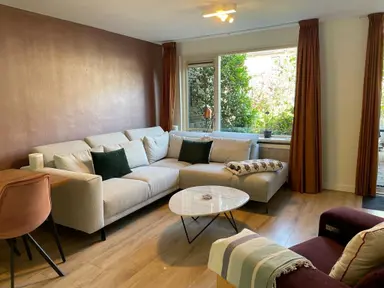 101m2 room te huur voor 999€/maand in Schoorldamstraat 18, Zaandam