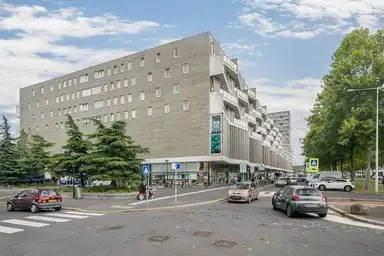 apartment di 120m2 in affitto a 1795€/mese a Karspeldreef 1417, Amsterdam