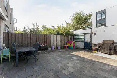 85m2 house te huur voor 1995€/maand in Tromsödreef, Rotterdam