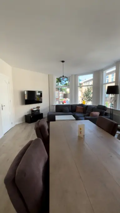 room de 76m2 à louer pour 900€/mois à Klepstraat 13, The Hague