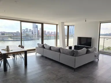 113m2 room to rent for 1270€/month in Boompjes 47N, Rotterdam
