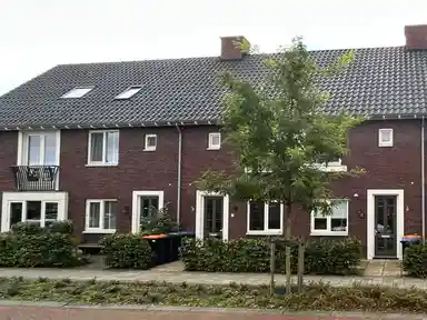 123m2 house to rent for 1245€/month in Valkappel, Barneveld