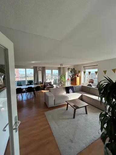 room de 20m2 à louer pour 1200€/mois à Jan van Galenstraat 13B, Amsterdam