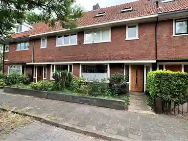 127m2 house te huur voor 2850€/maand in Planetenstraat, Hilversum
