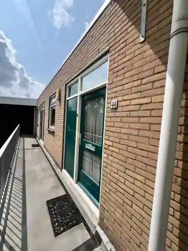 48m2 studio to rent for 598.56€/month in Faunastraat 44, Wormer