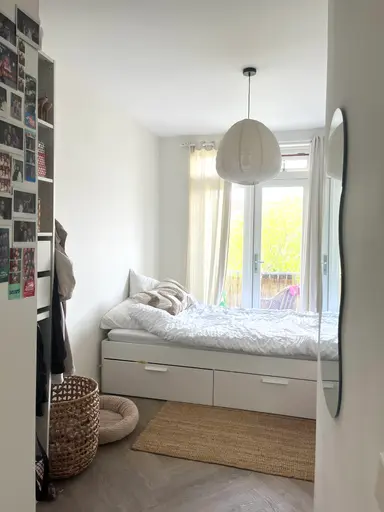 room 70τ.μ. προς ενοικίαση για 800€/μήνα στην περιοχή Rijnsburgstraat 76-2, Amsterdam