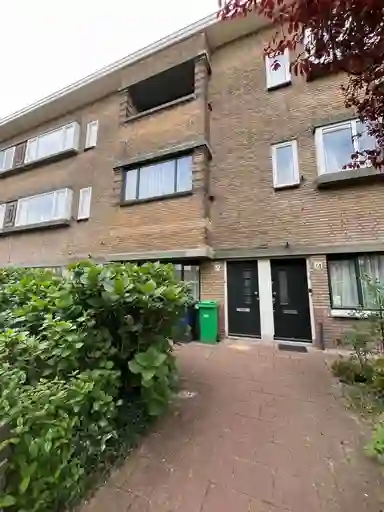apartment di 140m2 in affitto a 1725€/mese a Stalpertstraat 63, The Hague