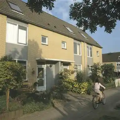 105m2 house zu vermieten für 1605€/Monat in Pieter van Rijsselstraat 37, Rotterdam