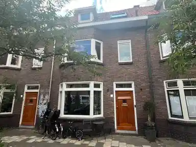 123m2 house zu vermieten für 3000€/Monat in Everard Foeckstraat, Utrecht