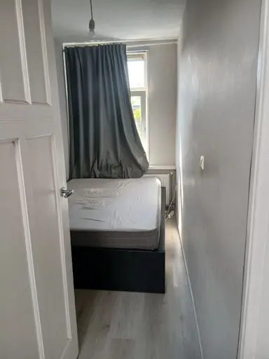 80m2 room te huur voor 500€/maand in Gerrit Jan Mulderstraat 79A, Rotterdam