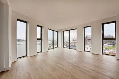apartment de 110m2 à louer pour 2944€/mois à Hellingbaan, Amsterdam