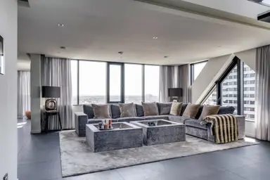 apartment di 225m2 in affitto a 7500€/mese a Bezuidenhoutseweg 65-145, The Hague