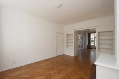 house di 230m2 in affitto a 4250€/mese a Ruychrocklaan 54, The Hague