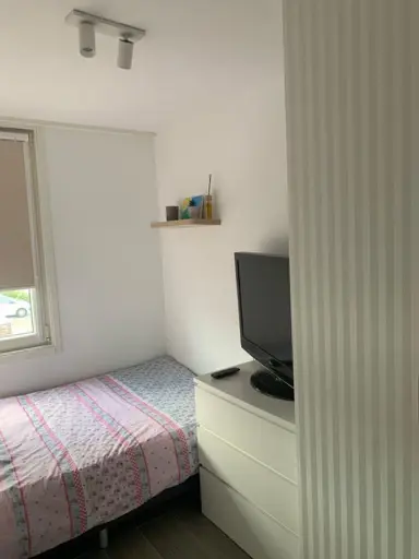 80m2 room to rent for 750€/month in Tilburgstraat 20, Almere