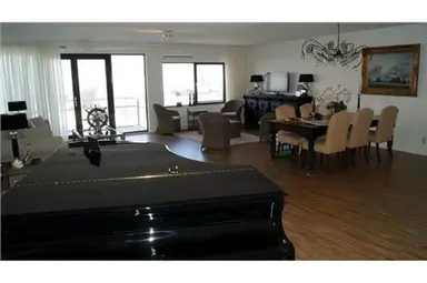apartment di 153m2 in affitto a 2850€/mese a Hellingweg, The Hague