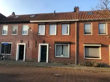 house de 81m2 à louer pour 1695€/mois à Christiaan Huijgensstraat, Tilburg