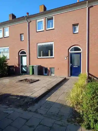 104m2 house to rent for 1994€/month in Vondelstraat, Venlo
