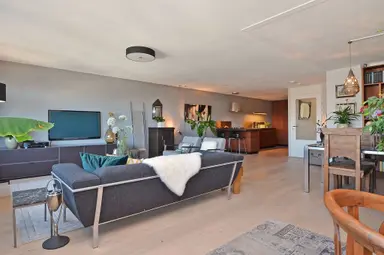 124m2 apartment zu vermieten für 2900€/Monat in Doctor Lelykade 206, The Hague