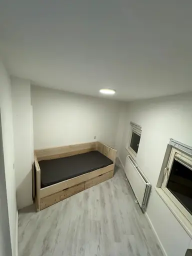 12m2 room zu vermieten für 800€/Monat in Lange Singelstraat 109A-1, Schiedam