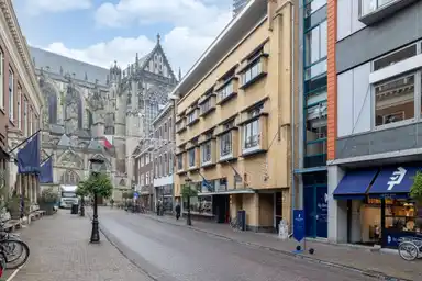 apartment de 71m2 à louer pour 1950€/mois à Domstraat 7, Utrecht