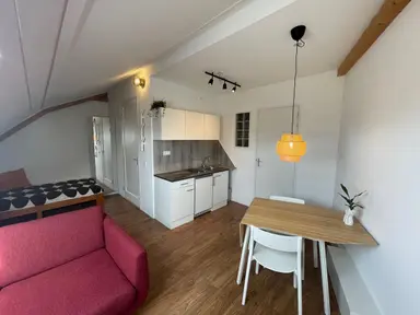 23m2 studio zu vermieten für 990€/Monat in James Cookroute 167, Almere