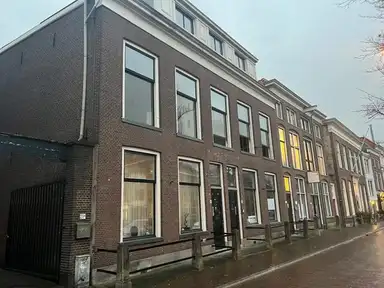 apartment de 61m2 à louer pour 2110€/mois à Noordeinde, Delft