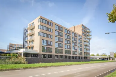 apartment de 129m2 à louer pour 2000€/mois à Assumburg 158, Hoofddorp