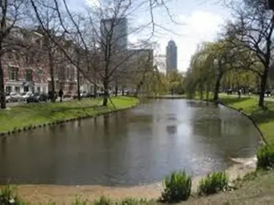 apartment de 60m2 à louer pour 1700€/mois à Spoorsingel, Rotterdam