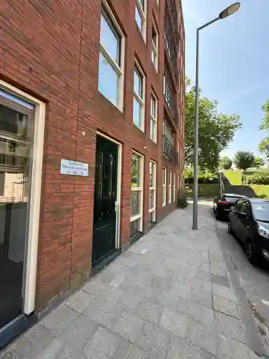 apartment de 124m2 à louer pour 3000€/mois à Catharina Beersmansstraat 98, Rotterdam