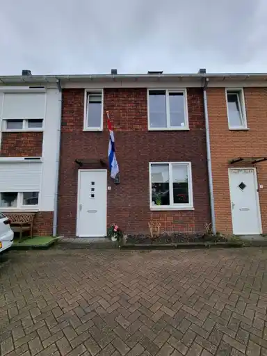 107m2 house to rent for 1297€/month in Kees Dekkershof, Roosendaal