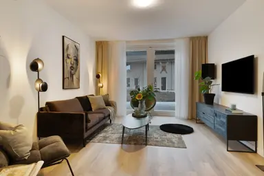 apartment de 101m2 à louer pour 1715€/mois à Albertina Sisulupad 140, Rotterdam