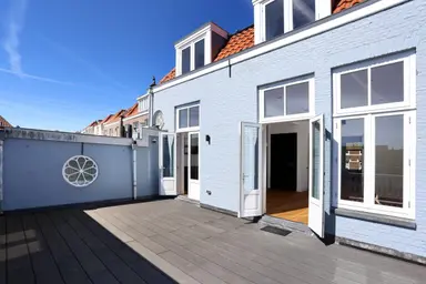 234m2 apartment to rent for 6000€/month in Hugo de Grootstraat 4, The Hague
