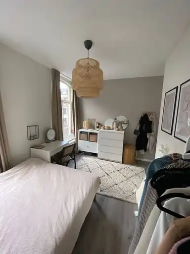 12m2 room to rent for 875€/month in Ferdinand Bolstraat, Amsterdam