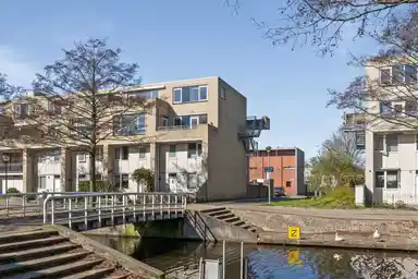 apartment di 80m2 in affitto a 2000€/mese a Charta 77-Vaart 154, Haarlem