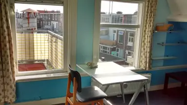 16m2 room to rent for 475€/month in Beeklaan 271, The Hague