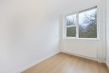 134.98m2 room to rent for 650€/month in De Wieken, Hoorn