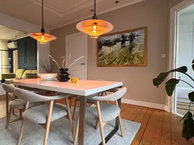 130m2 apartment to rent for 2950€/month in Regentesselaan 298, The Hague