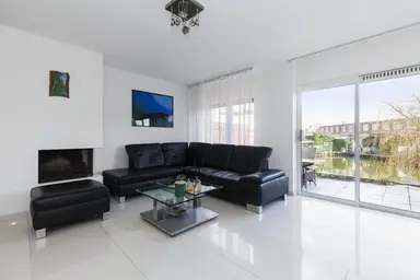 130m2 house te huur voor 2450€/maand in Ponyweide 2727, Zoetermeer