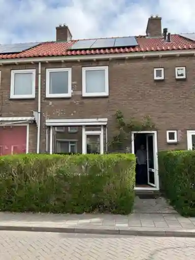 57m2 house to rent for 766.41€/month in Govert 't Hoenstraat 16, Zaandam