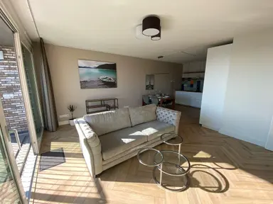 apartment de 70m2 à louer pour 2450€/mois à Mary van der Sluisstraat 424, Amsterdam