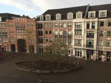 131m2 apartment to rent for 1235€/month in Laan door de Veste 75, Helmond