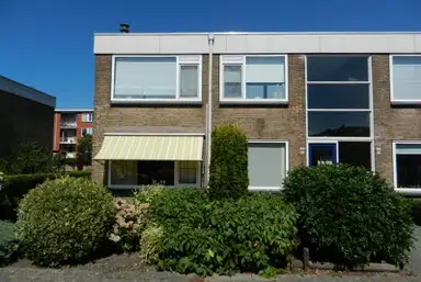 66m2 apartment to rent for 680.29€/month in Schoutstraat 26I, IJsselmuiden